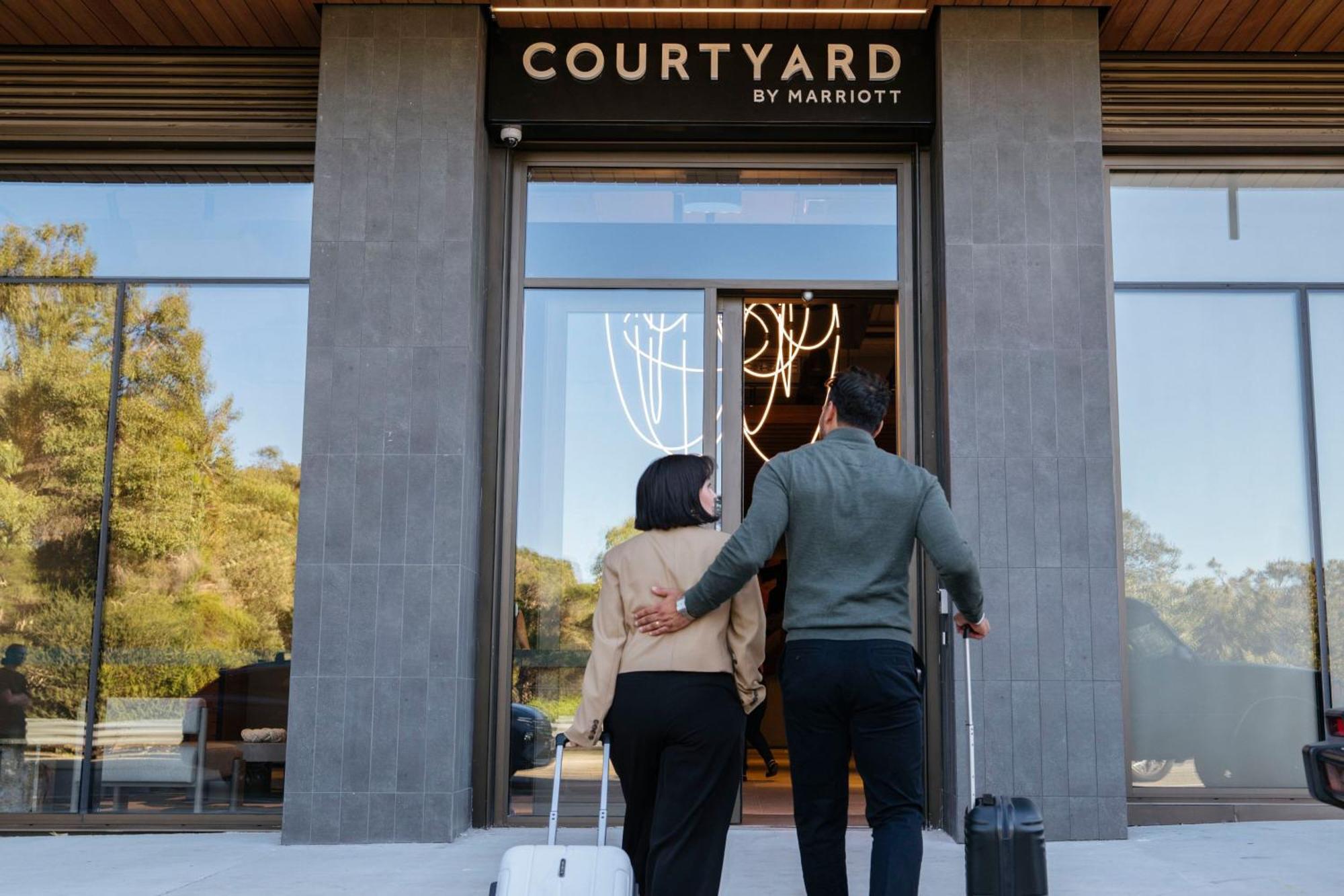 Hotel Courtyard By Marriott Perth Murdoch Fremantle