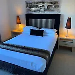 Parklane Apartments