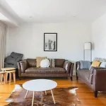 Family Havenideal Locationspacious