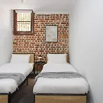 West End Courtyard Retreat