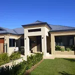 Santa Maria Executive B&B Fremantle
