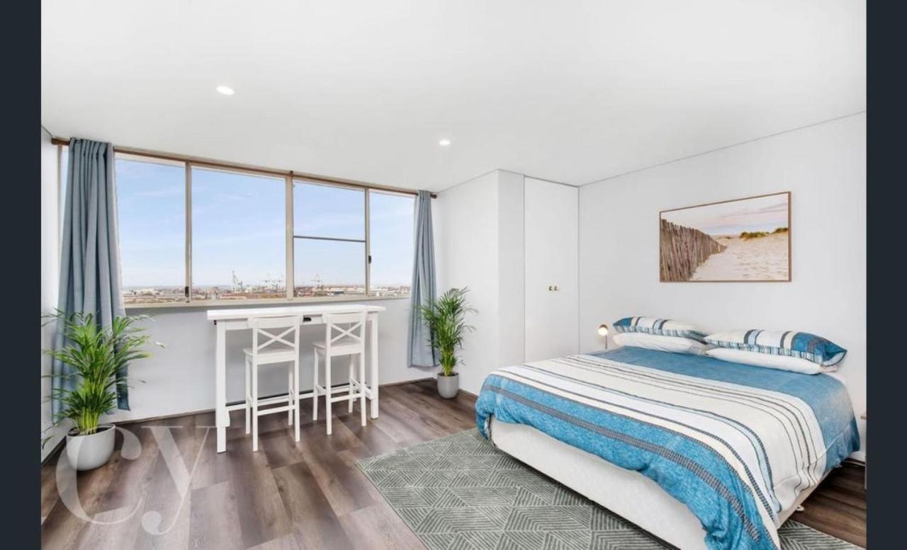 Studio 412 - Ocean And Sunset Views On A Budget *