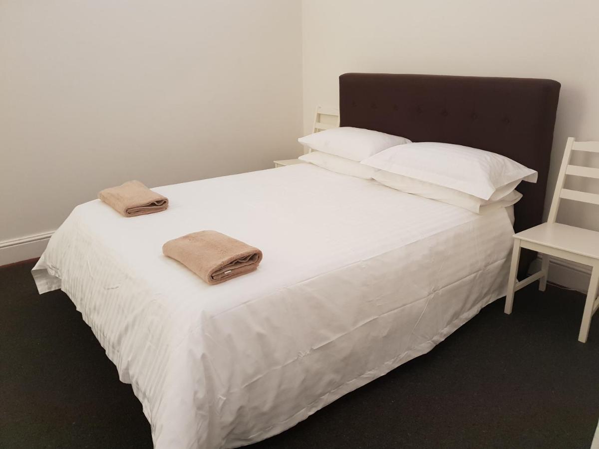 1904 - Central Historic 1 Bedroom Apartment Fremantle