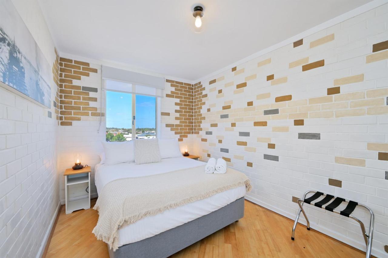 Freo Skyhigh With Views To Rottnest Apartment *