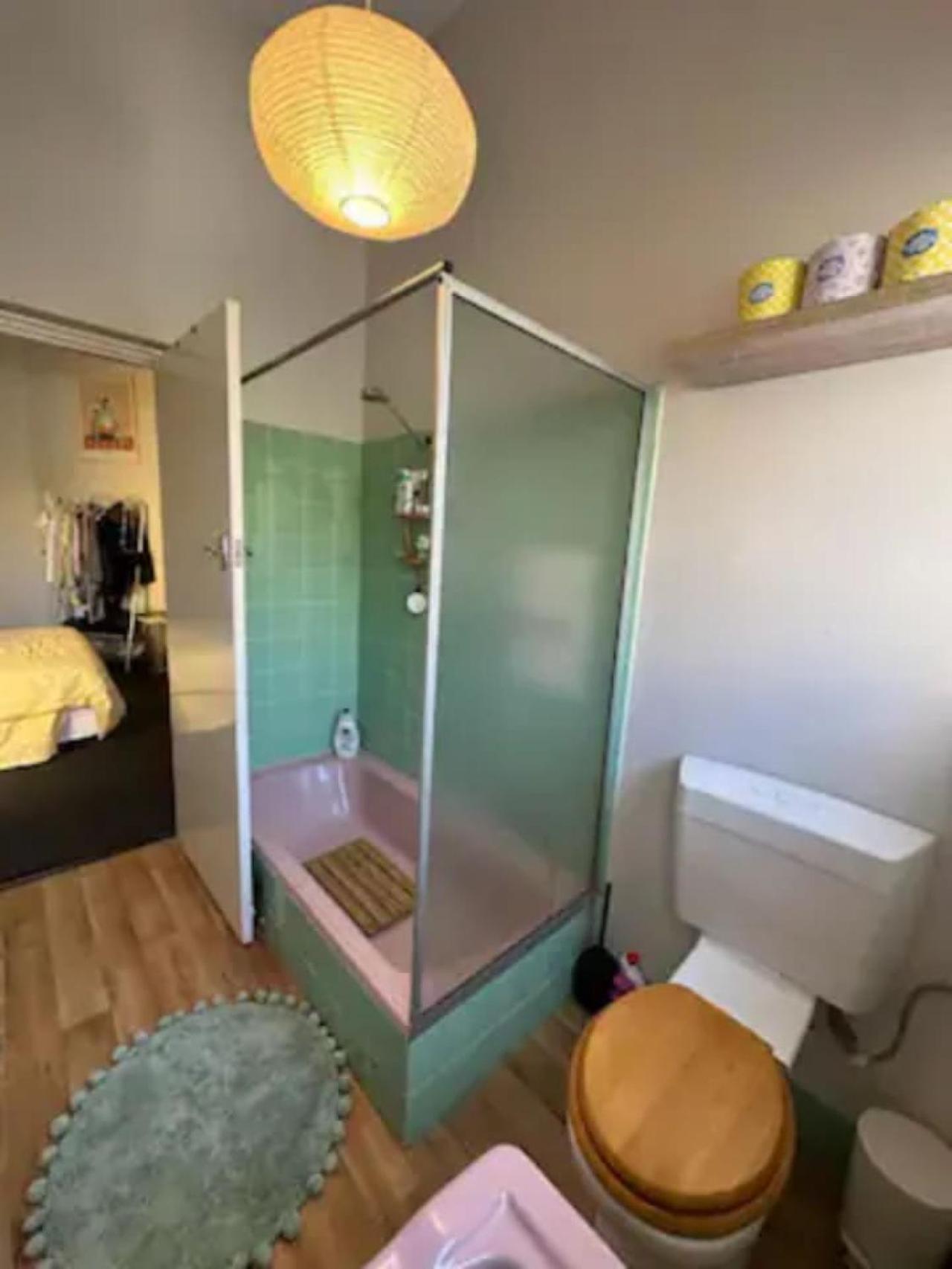 Apartment Fine 3mins From Arts Centre And Indian Ocean