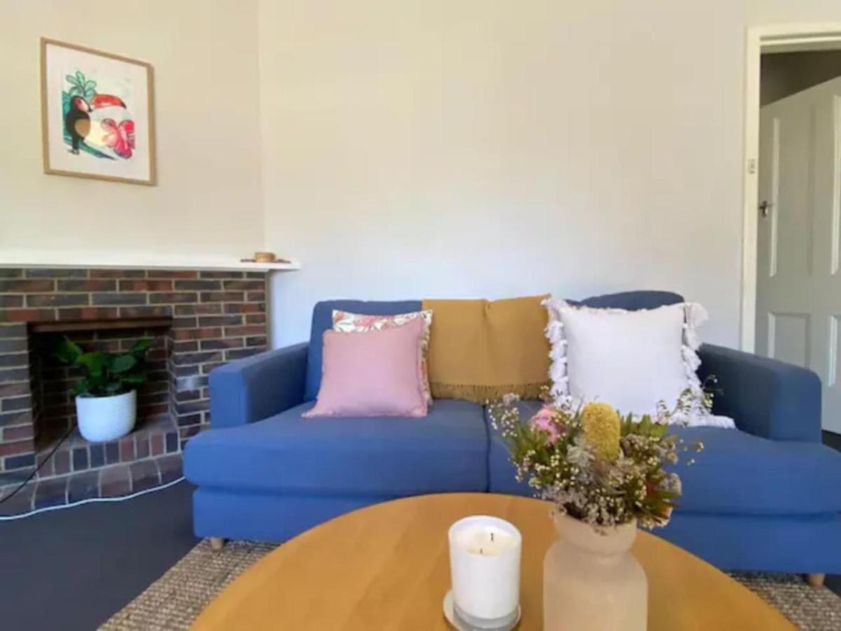 Apartment Fine 3mins From Arts Centre And Indian Ocean *