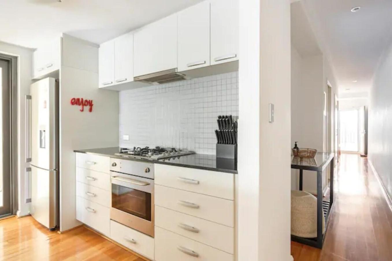Family Havenideal Locationspacious Apartment