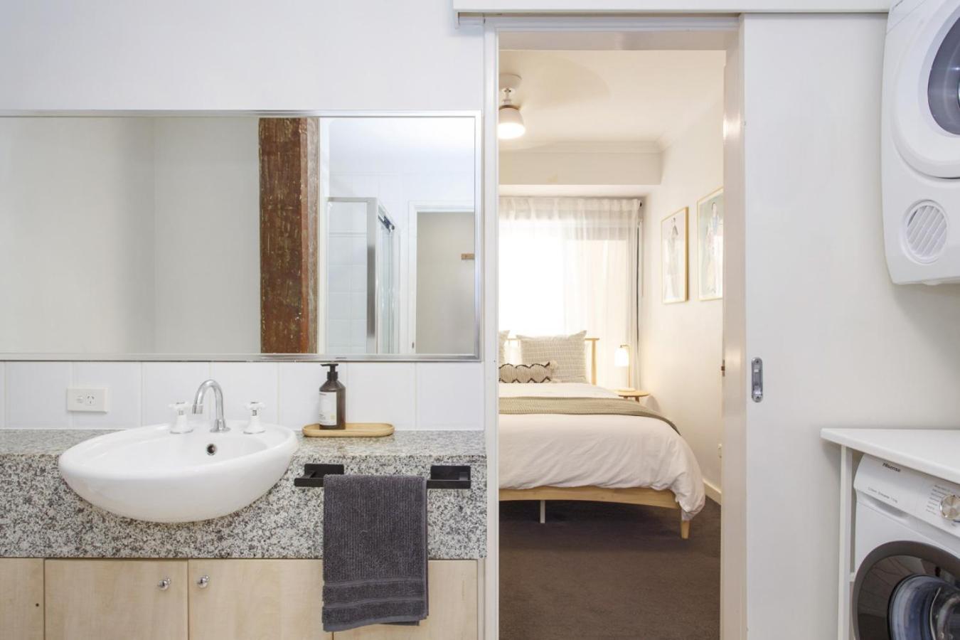 West End Courtyard Retreat * Fremantle