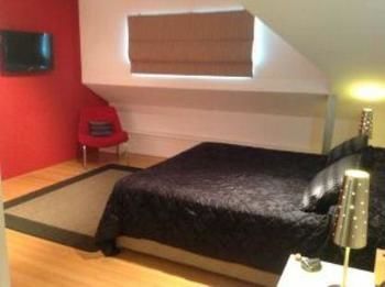 Hotel Platinum Suites 4*