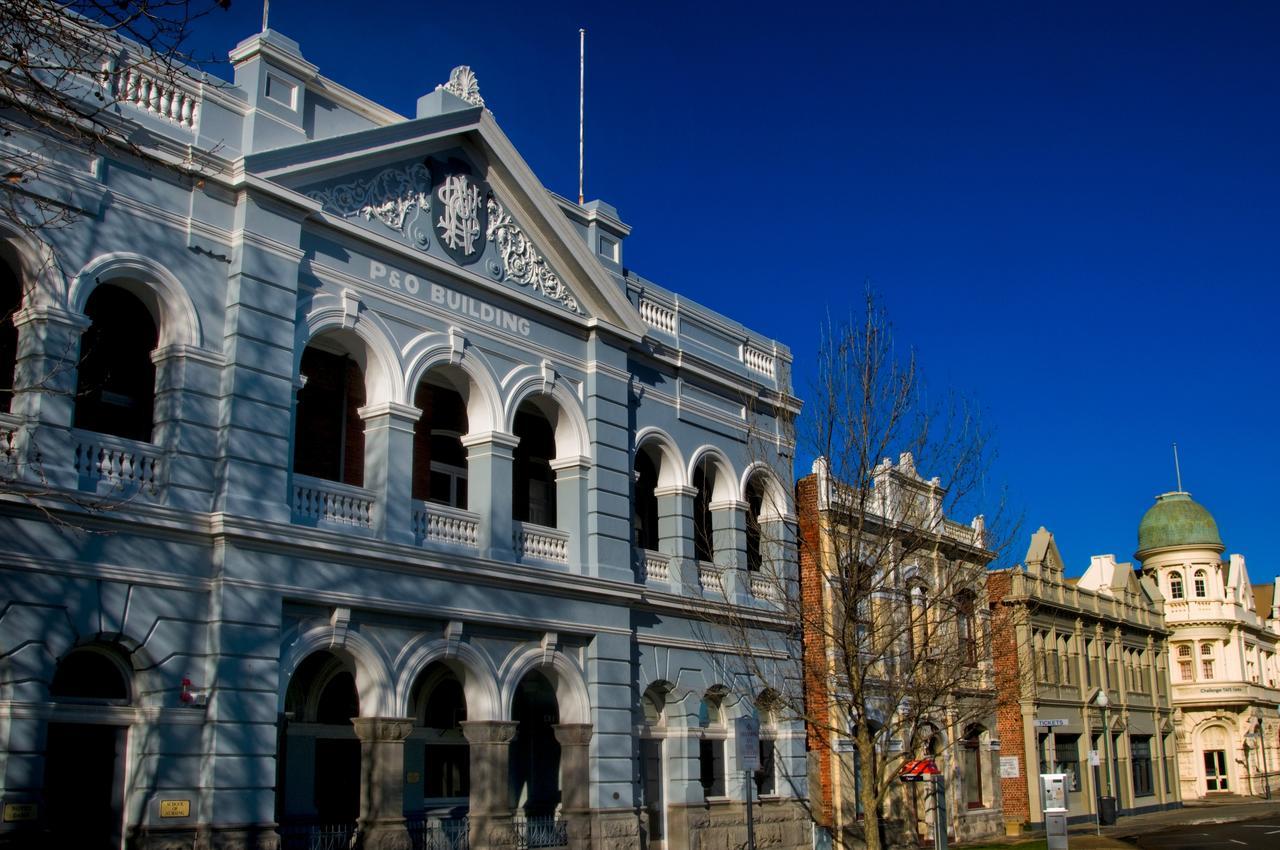 Apartment 204 With Harbour, Ocean And Sunset Views From The Balcony Fremantle