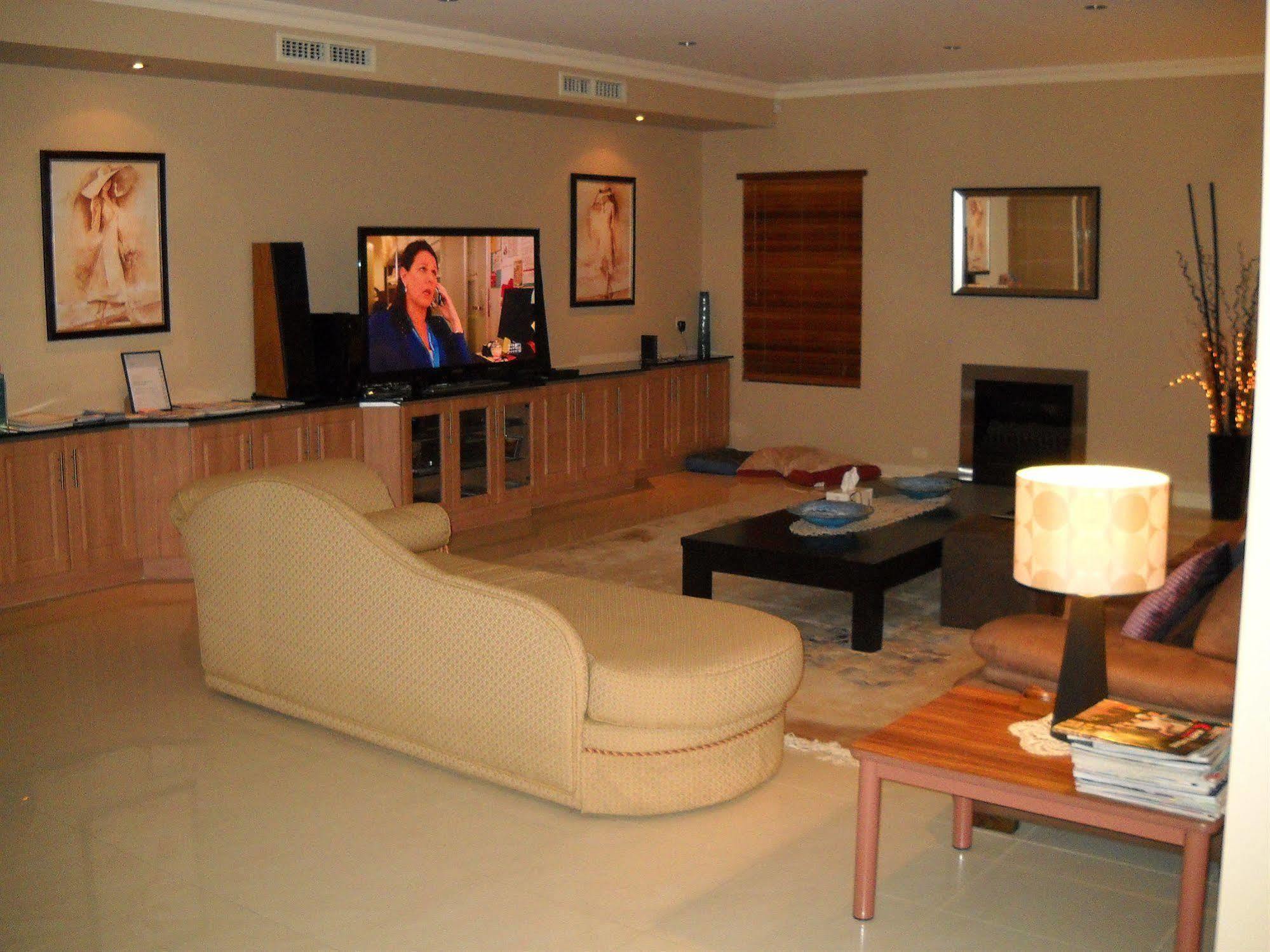 Santa Maria Executive Bed & Breakfast 3*