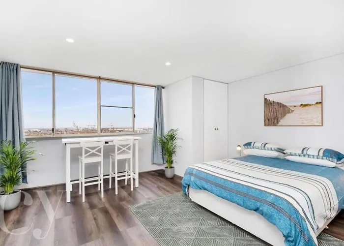 Studio 412 - Ocean And Sunset Views On A Budget