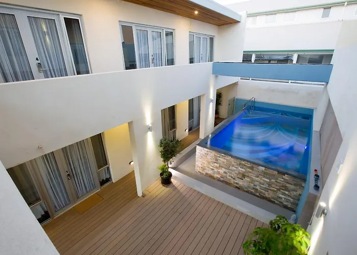 Fremantle Boutique Accommodation - Maand Up