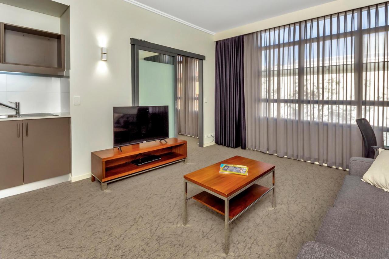 New Haus By Hougoumont Hotel, Former Bannister 22 Hotel 4*