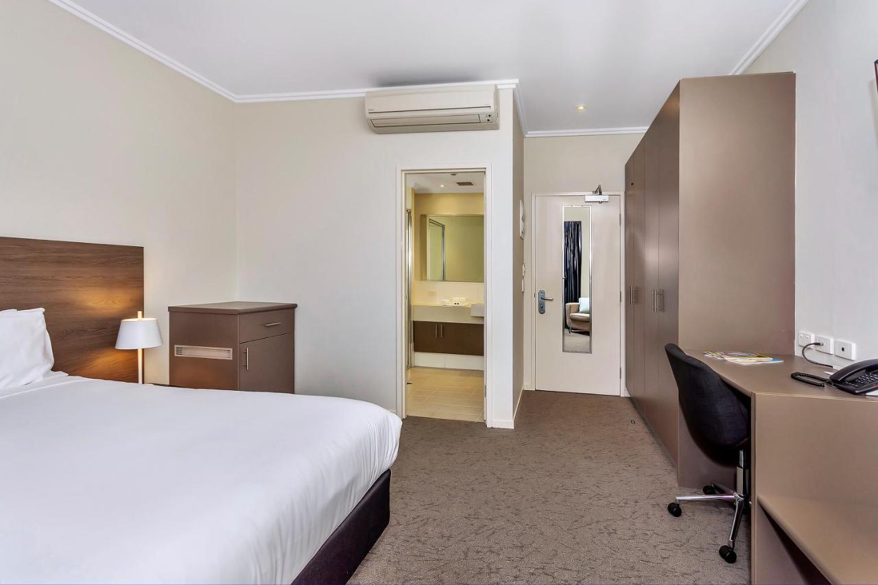 New Haus By Hougoumont Hotel, Former Bannister 22