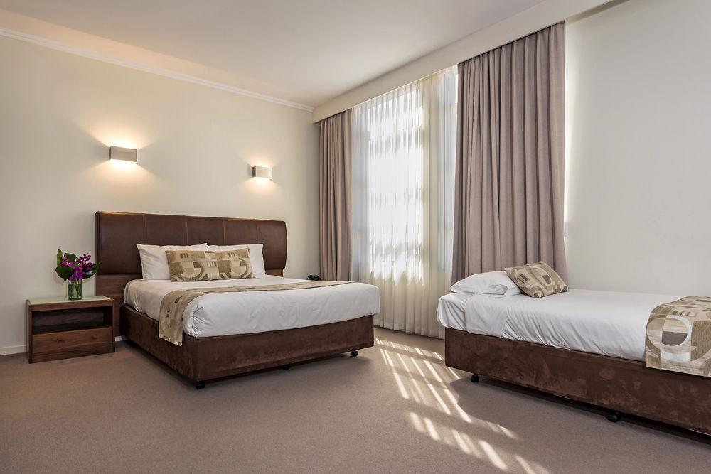 New Haus By Hougoumont Hotel, Former Bannister 22 Hotel 4*
