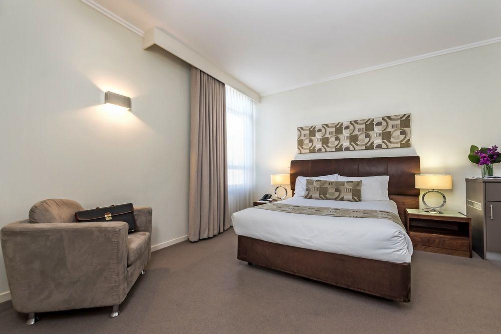 New Haus By Hougoumont Hotel, Former Bannister 22 Fremantle