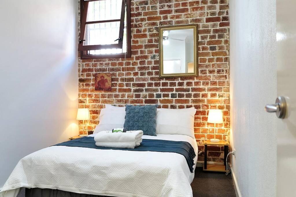 Underwater Oasis Freo - 2brm With Courtyard & 1 Car Bay * Fremantle