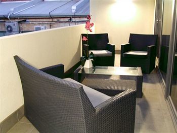 New Haus By Hougoumont Hotel, Former Bannister 22