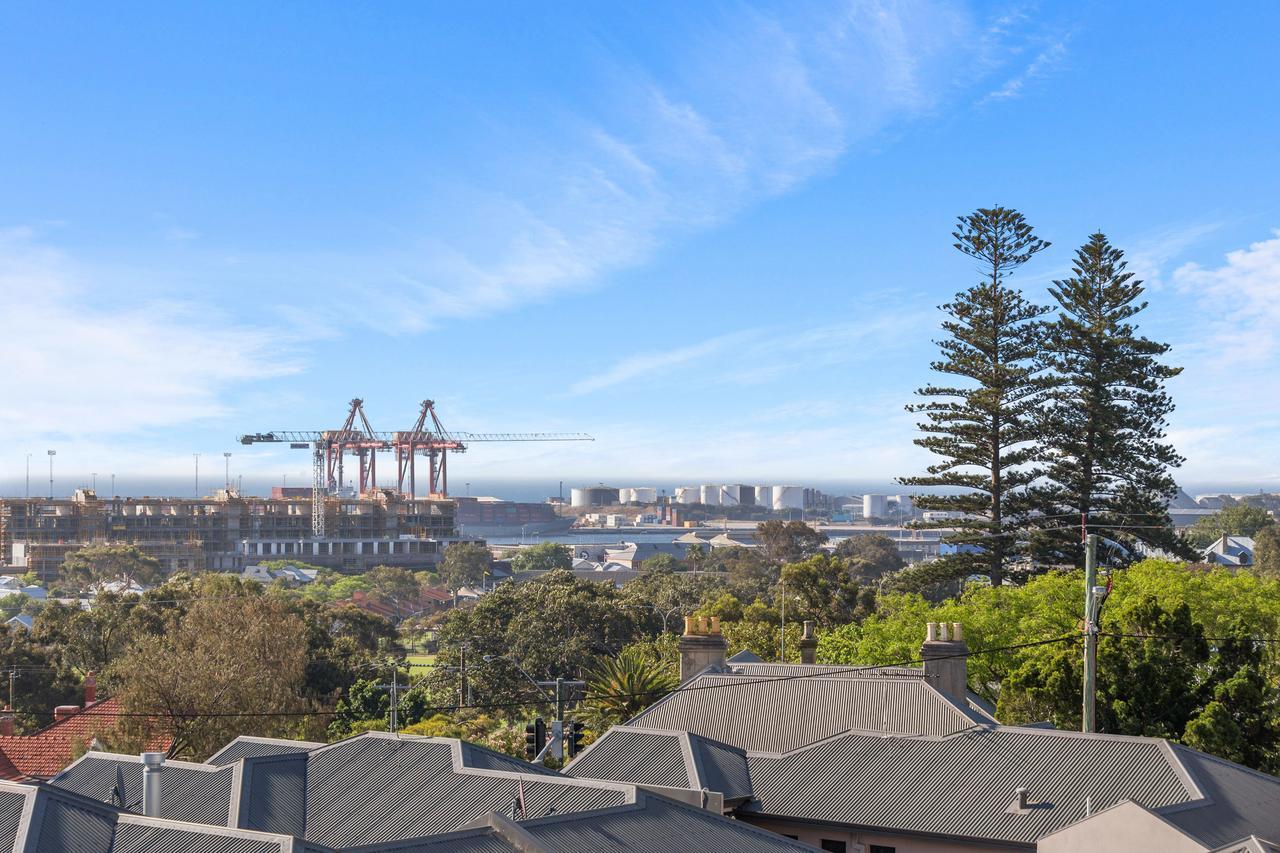 Studio 412 - Ocean And Sunset Views On A Budget Fremantle