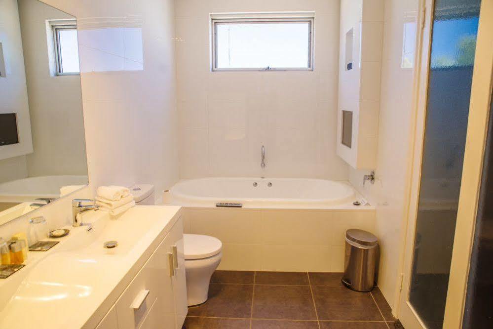 Boutique - Maand Up Hotel Fremantle